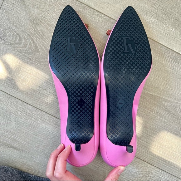 NWOT Francis Valentine Pink Kitten Heel with Gold Bow Size 8 - Picture 6 of 8